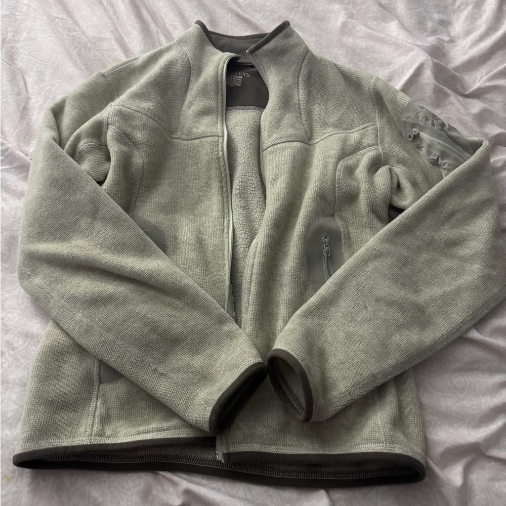 Arcteryx women’s zip up
